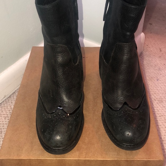 ethem vera Shoes - EUC worn once FABULOUS BLACK ON BLACK OXFORD BOOT
